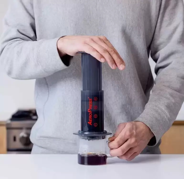 AeroPress1.thumb.webp.53f62b93d70ed576571c815d06238a36.webp